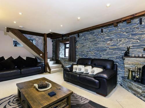White Hart Cottage