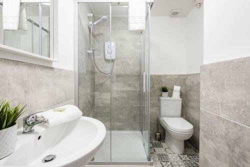 Duke St Townhouse Apartments