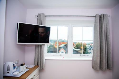 Hostal Carmel House