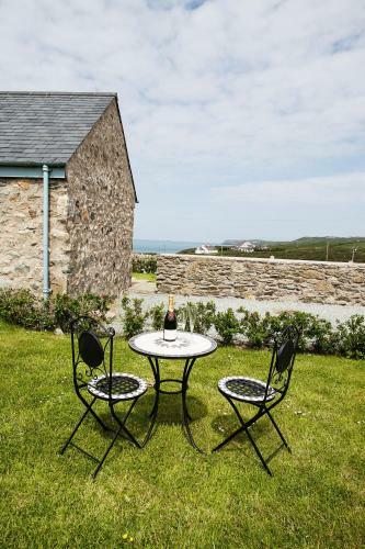 Borthwen Bach