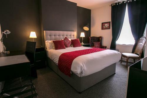 Hotel Grand Junction Arms