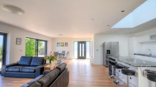 Harbour Heights Cottage