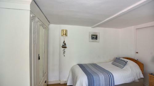 Benwick Cottage