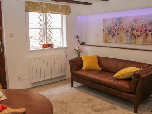 Hideaway Cottage