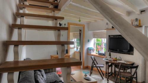 Cleve Cottage