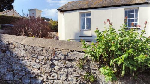 Sea Tree Cottage