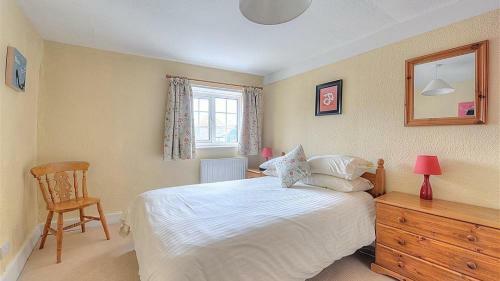 4/5 Georges Square