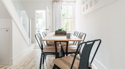 Apartamento Plum Guide - Mirror, Mirror