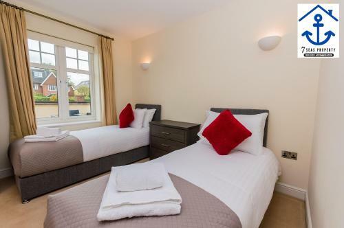 Luxury Apartment W Big Balcony Maidenhead