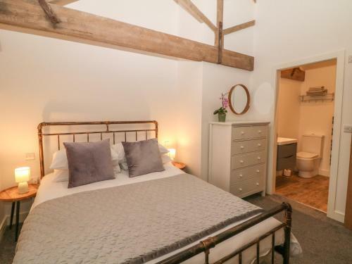 Three Nooks Barn