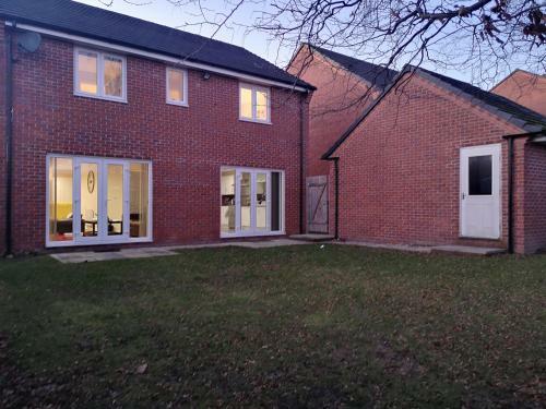 Apartamento Nightingale Gardens - 4 Bed Detached House - Manchester