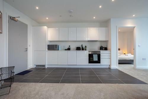 Spacious 2 Bed Apartment In Central Manchester