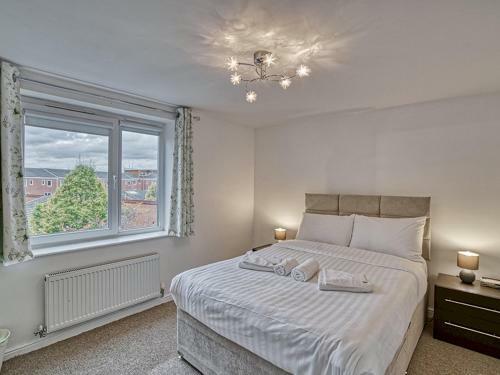 Pass The Keys Stylish & Homely Manchester Apartment