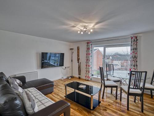 Pass The Keys Stylish & Homely Manchester Apartment