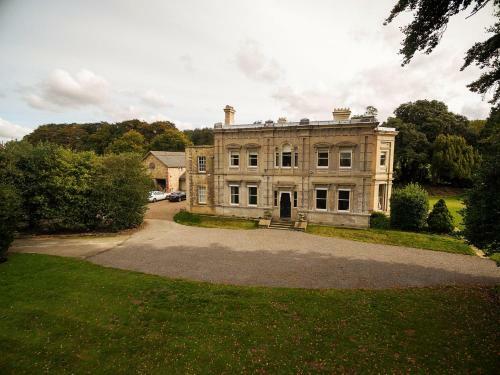 Bed & Breakfast Cleatham Hall