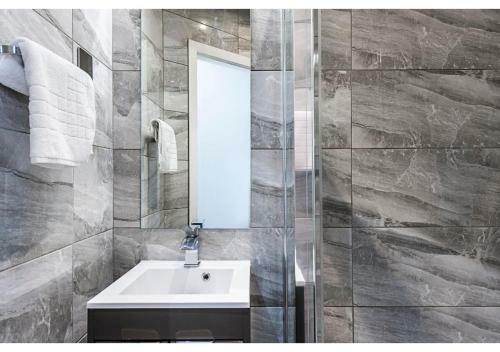 Modern Studios And Apartments, Manchester - Sk