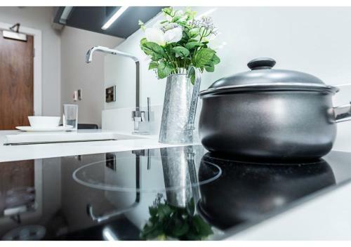 Modern Studios And Apartments, Manchester - Sk