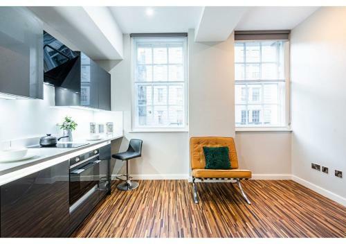 Modern Studios And Apartments, Manchester - Sk