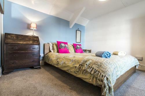 Castle Inn - 2 Bedroom Apartment - Manorbier