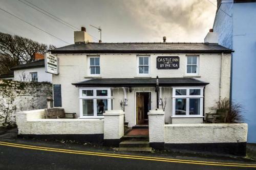 Castle Inn - 2 Bedroom Apartment - Manorbier