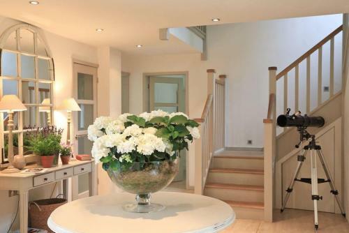 Lamp Cottage