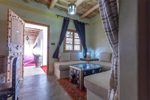 Bed & Breakfast Kasbah Tizzarouine