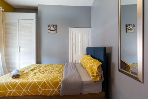 Apartamento 3 Bedroom Middlesborough Town Centre Town House