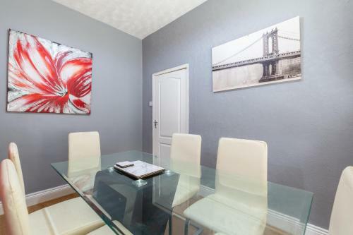 Apartamento 3 Bedroom Middlesborough Town Centre Town House