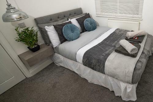 Roscoe House 4 Double Rooms Workstays Uk