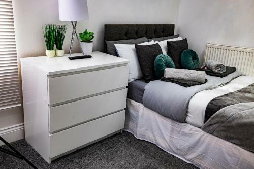 Roscoe House 4 Double Rooms Workstays Uk