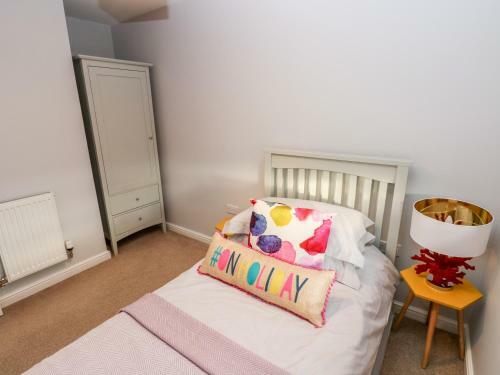 10 Belfrey Close