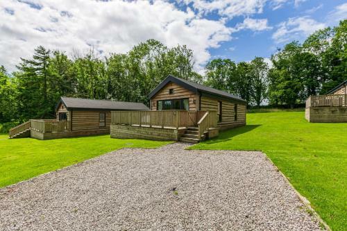 Squirrel Lodge 41 With Hot Tub Newton Stewart