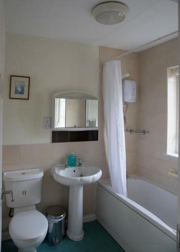 Hostal Ballycanal Moira- Guest House And Self-catering