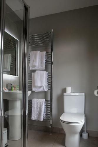 Hostal Ballycanal Moira- Guest House And Self-catering