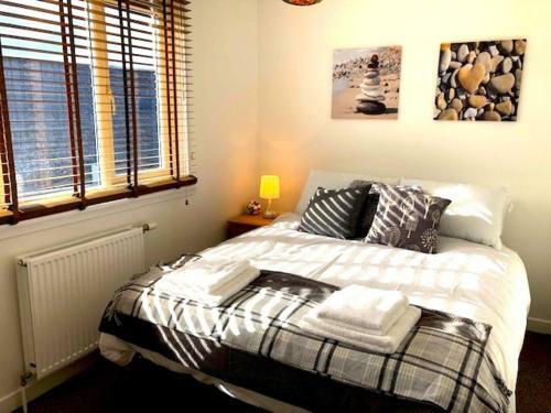 Beach Cottage Charming Cottage 2 Mins From The Beach