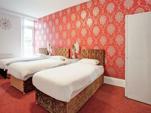 Hotel Oyo The Benwell Apartments