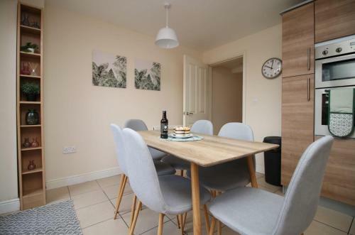 Alicia's Way By Staybc