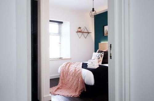 Aneurin House By Staybc