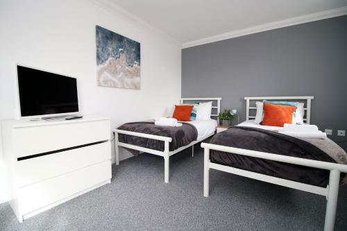 Usk House By Staybc