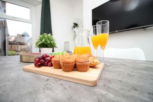 St Woolos Lodge By Staybc