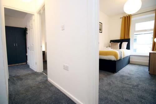 St Woolos Lodge By Staybc