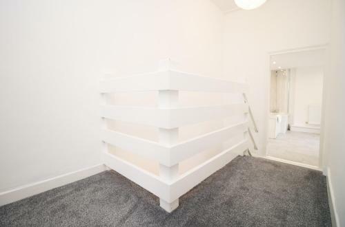 St Woolos Lodge By Staybc