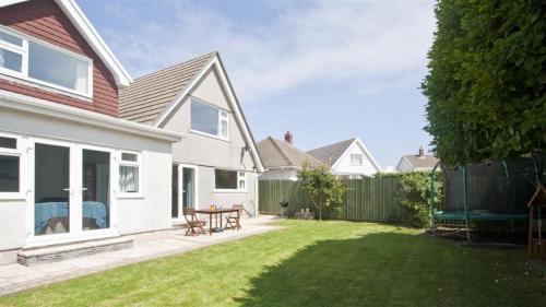 Worcester Drive, Langland