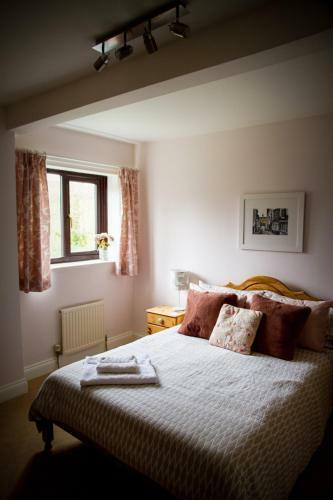 Bed & Breakfast Sladesdown Farm
