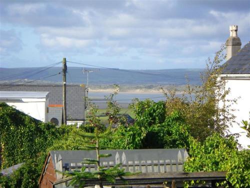 Holiday Home Puffin Cottage