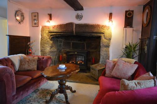 Ye Olde Cottage