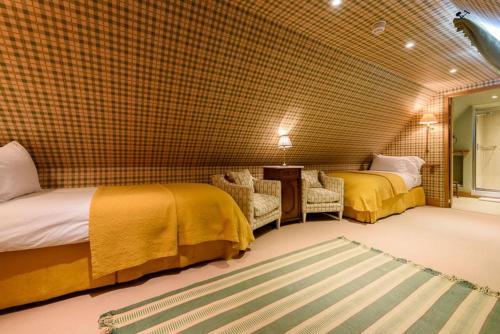 North Berwick Chateau Sleeps 16