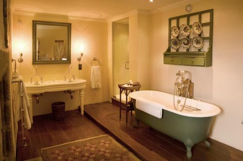 North Berwick Chateau Sleeps 16