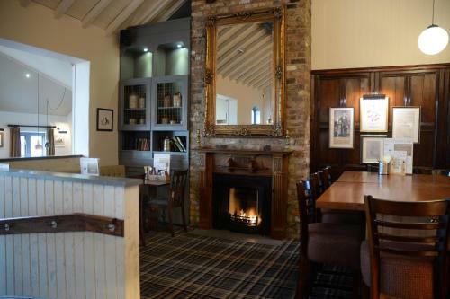 Hotel Boat & Horses Inn
