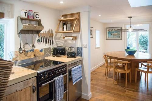 115 The Coach House
